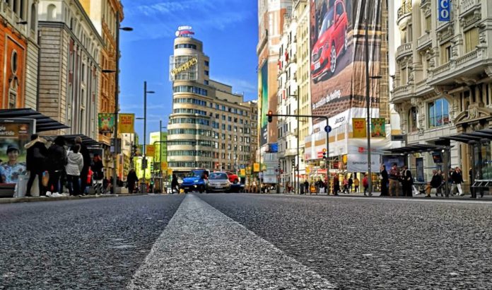 Apertura la nueva tienda Salsa en la Gran Vía de Madrid