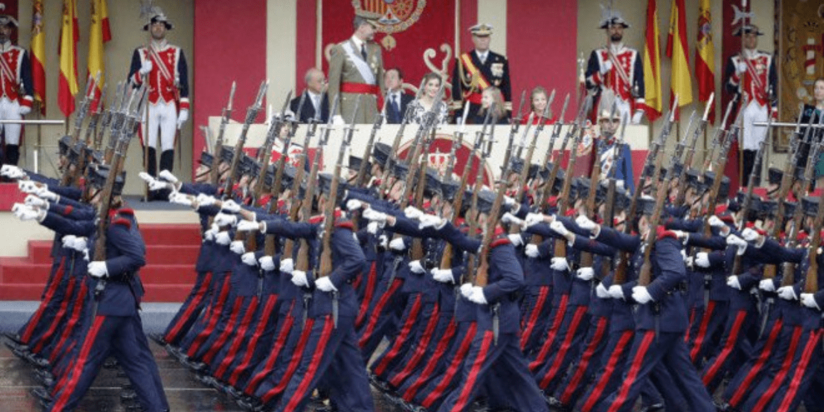 Desfile Militar Madrid Día De La Hispanidad 2021 12 De Octubre